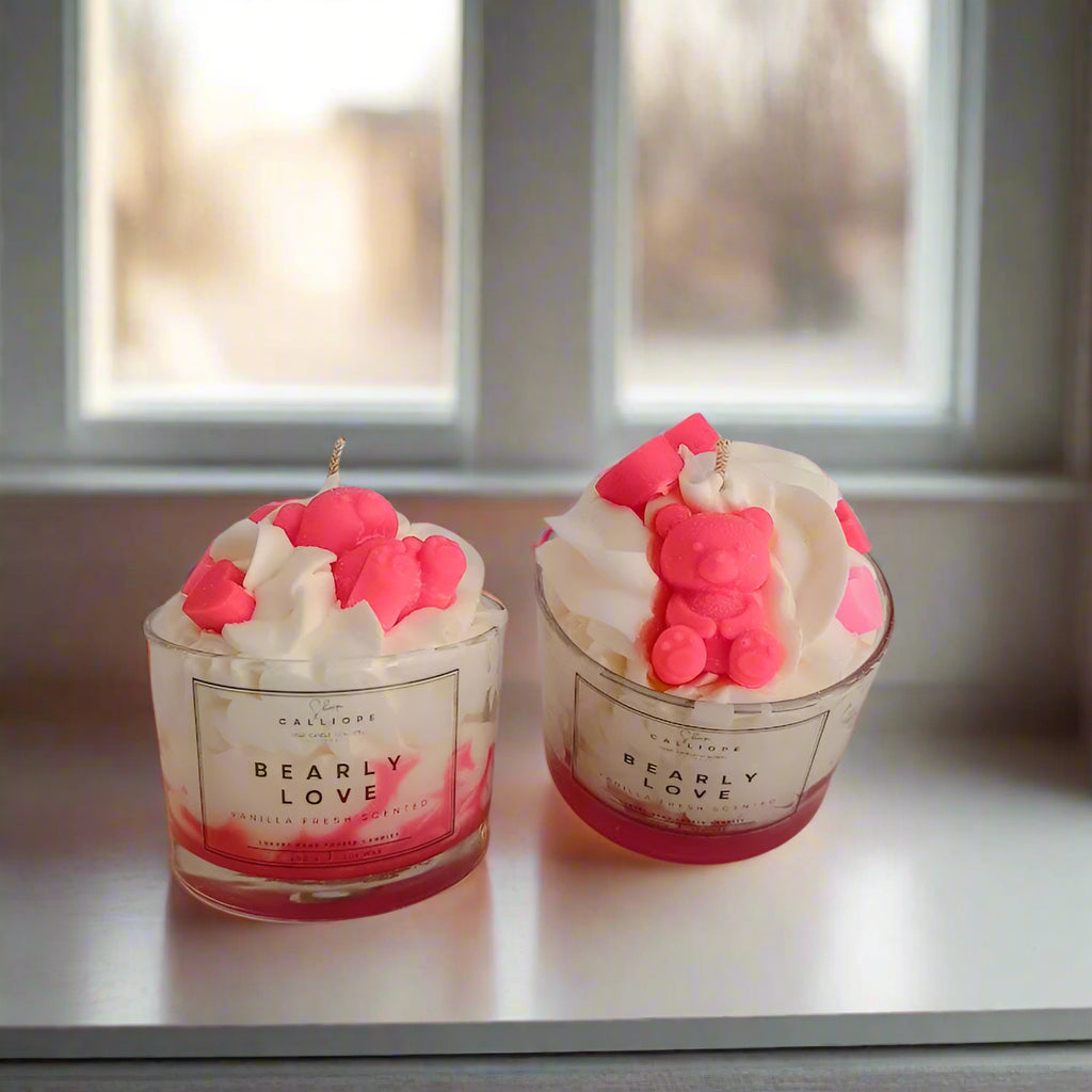 bear and hearts candle